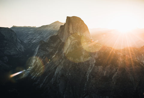 Traveling Alone? Here are 8 Solo Travel Tips to Take With You