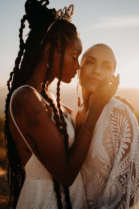 How to Market Yourself as an Elopement Photographer